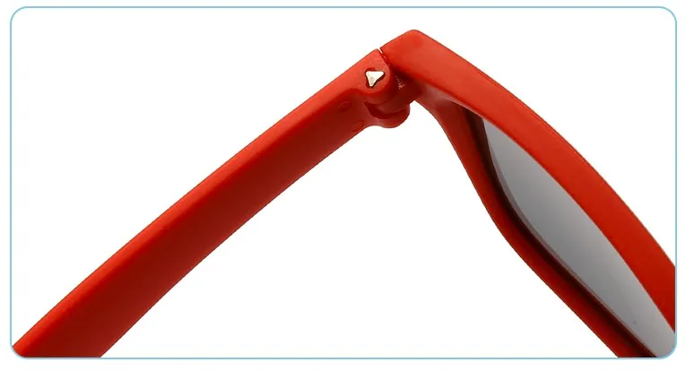 DMKIDS-S5008 rounded-square TPEE sunglasses bridge and frame detail